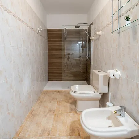 Сasa de vacaciones 3br Valley Moon-seaviews, Terrace & Parking *