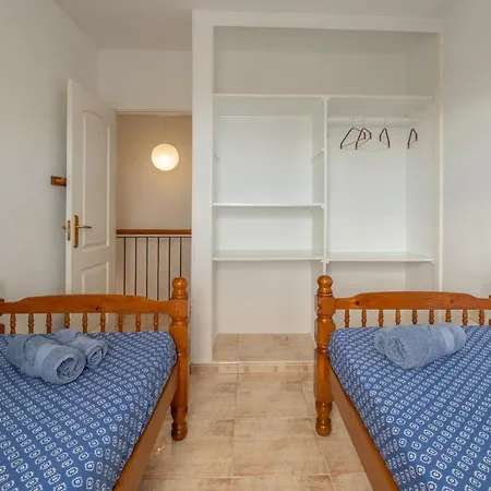 3br Valley Moon-seaviews, Terrace & Parking
